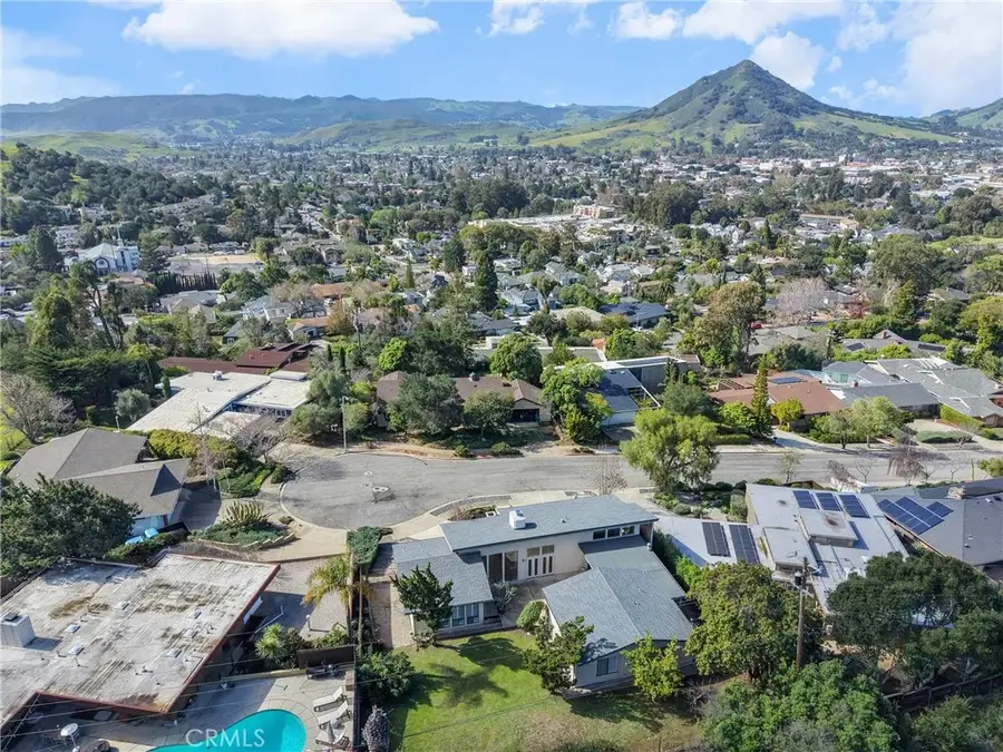2060 Skylark Lane, San Luis Obispo, CA 93401 - #2