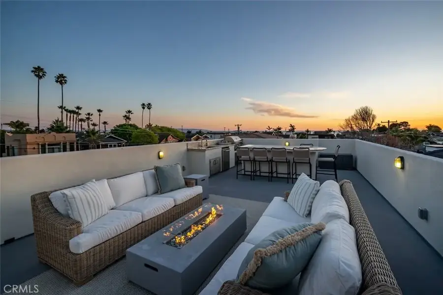 215 Placentia, Pismo Beach, CA 93449 - Image #2