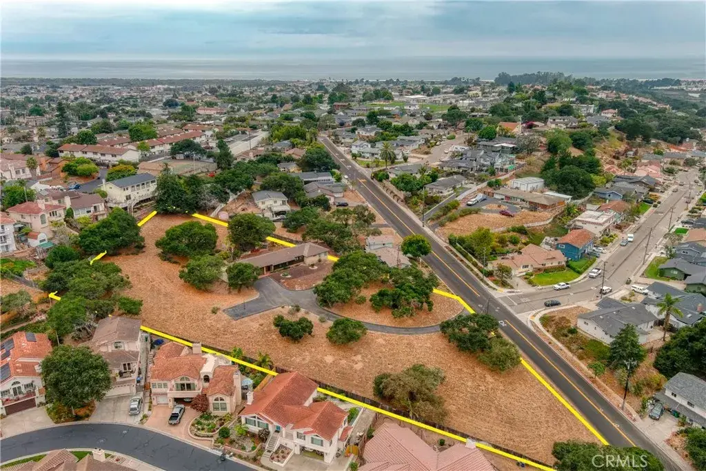 910 N 12th Street, Grover Beach, CA 93433 - #1