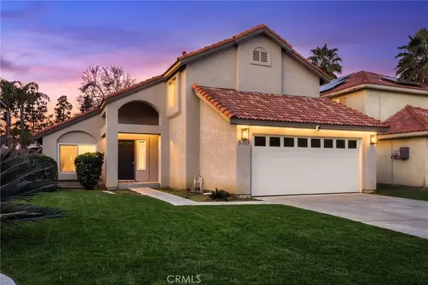 5717 Willowcrest Street, Bakersfield, CA 93313