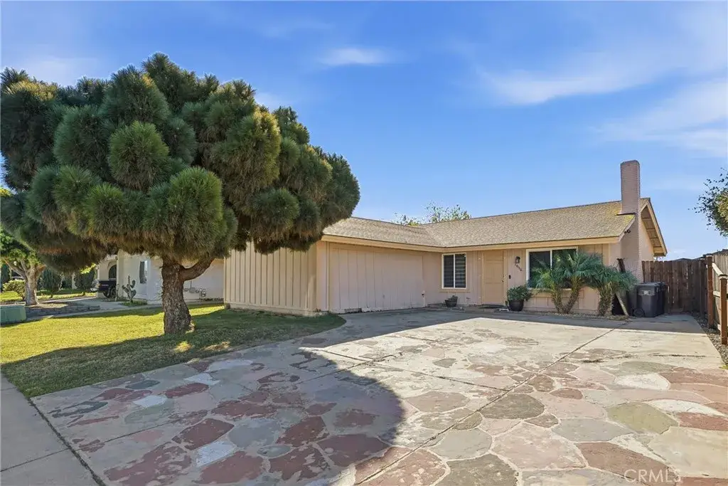 1056 Kingston, Santa Maria, CA 93458 - #1