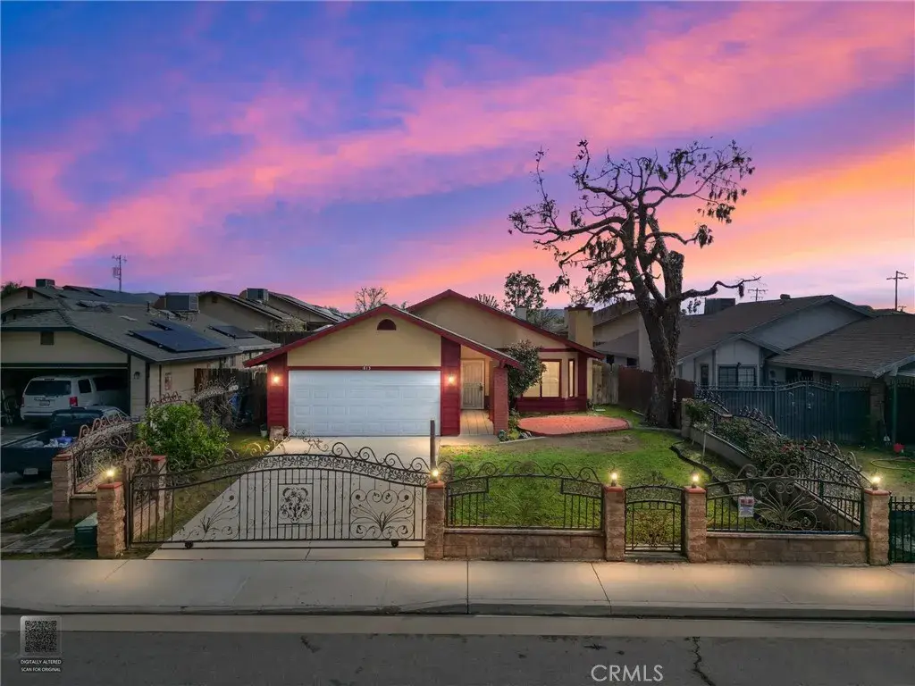 813 Orangewood, Bakersfield, CA 93306 - #1