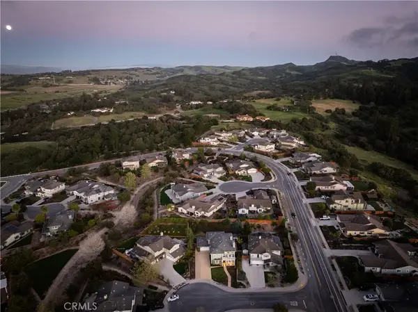 5726 Old Tisbury Lane, Santa Maria, CA 93455