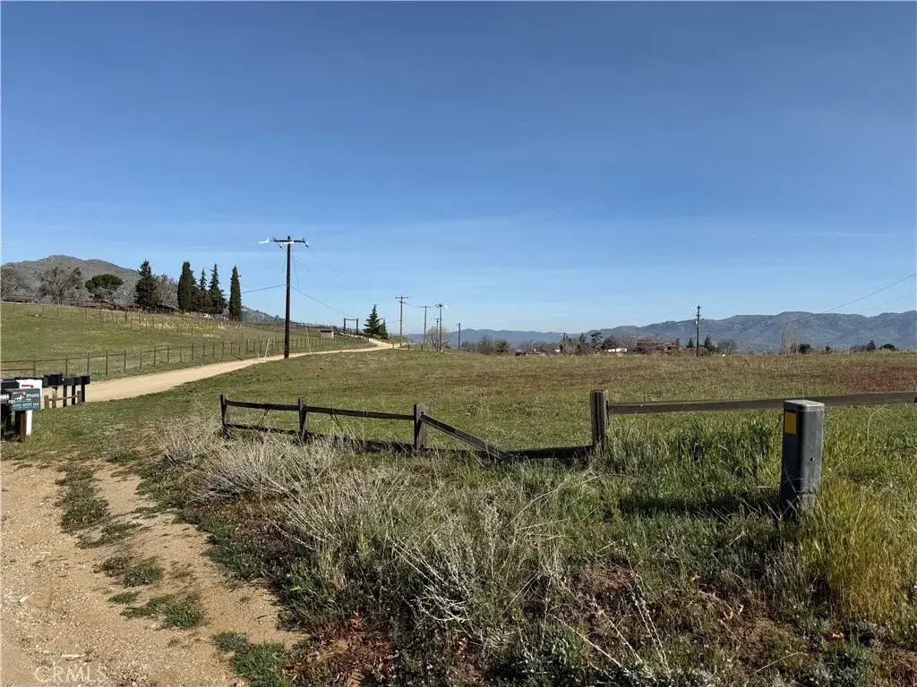 21258 Jeffery, Tehachapi, CA 93561 - #1
