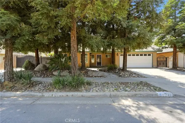 247 E Kennedy, Tulare, CA 93274