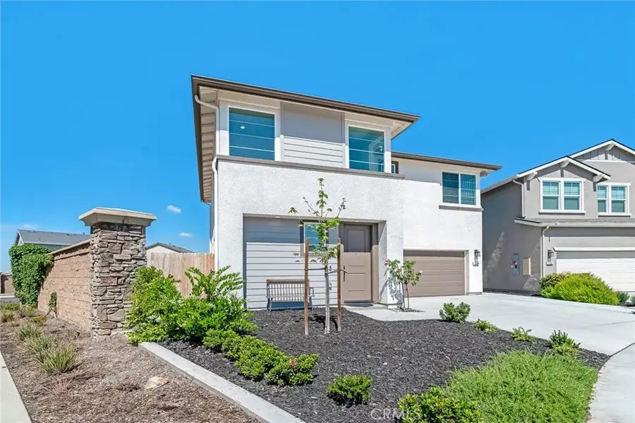 3049 N Dudley, Visalia, CA 93291 - #2