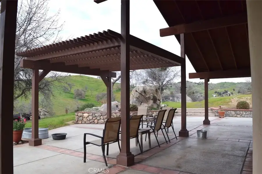 3001 Woody Granite, Bakersfield, CA 93308 - #3