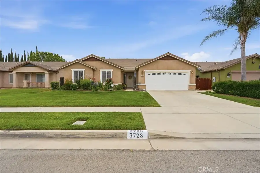 3728 E School, Visalia, CA 93292 - #3