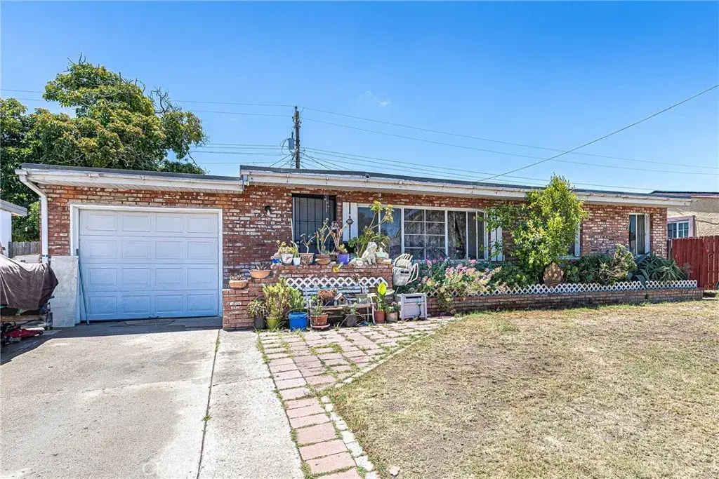 728 E Mariposa, Santa Maria, CA 93454 - #1