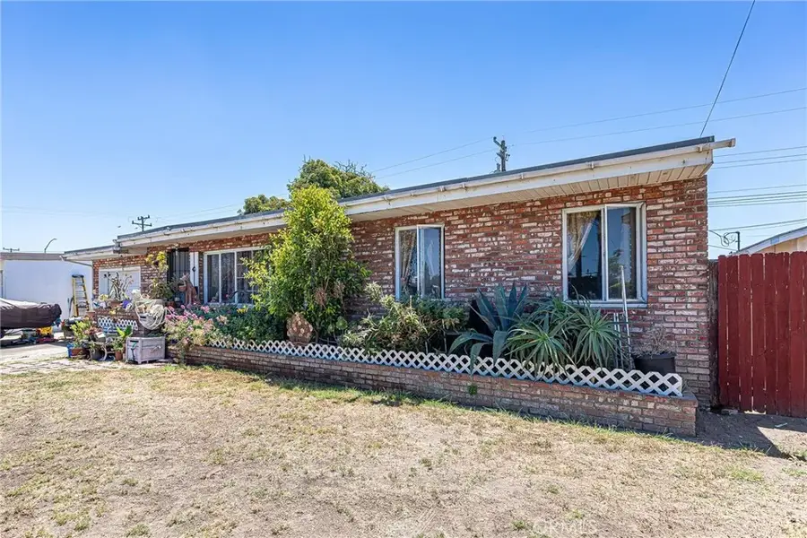 728 E Mariposa, Santa Maria, CA 93454 - #3