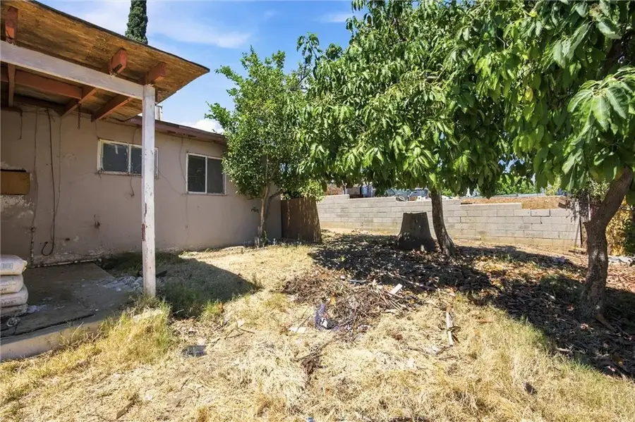 3105 Lexington Avenue, Bakersfield, CA 93306 - #3