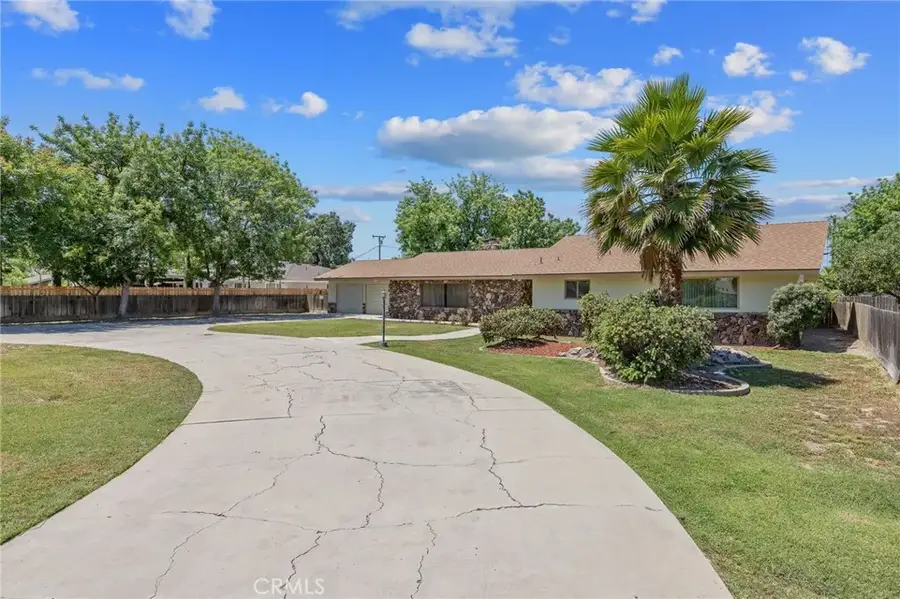 8640 12th, Hanford, CA 93230 - #3