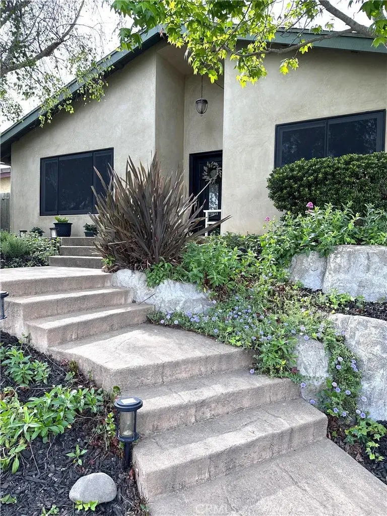 641 University Drive, Lompoc, CA 93436 - #3