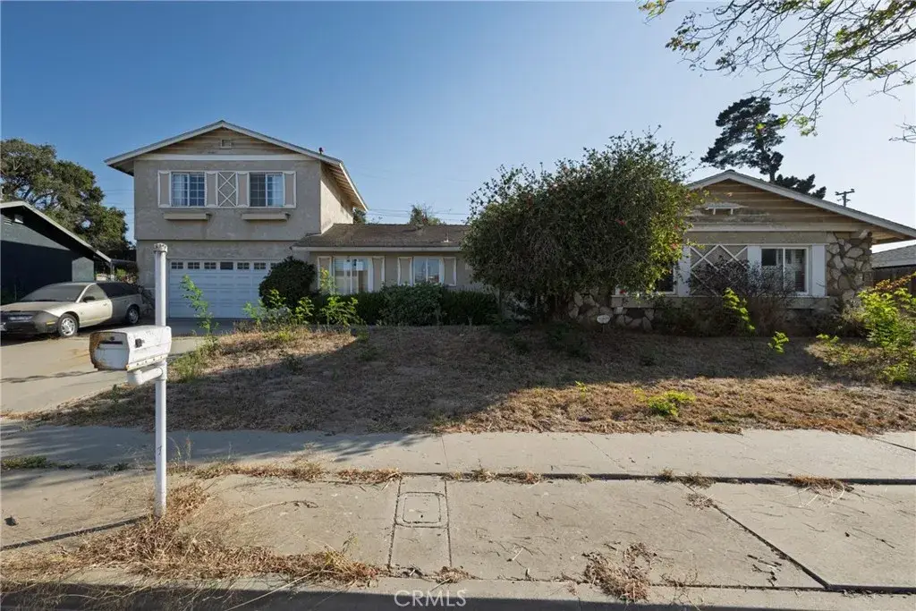 1136 Patterson, Santa Maria, CA 93455 - #1