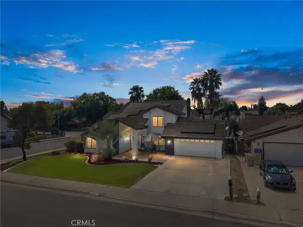 1925 Glenbarr Court, Bakersfield, CA 93309
