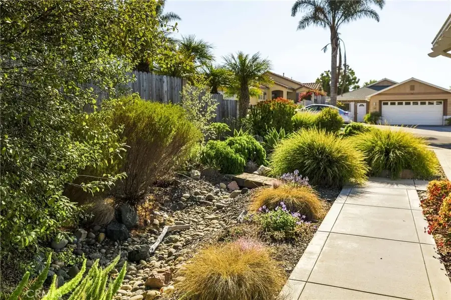 1145 Rose Ct, Grover Beach, CA 93433 - #3