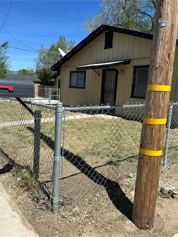 229 W D, Tehachapi, CA 93561