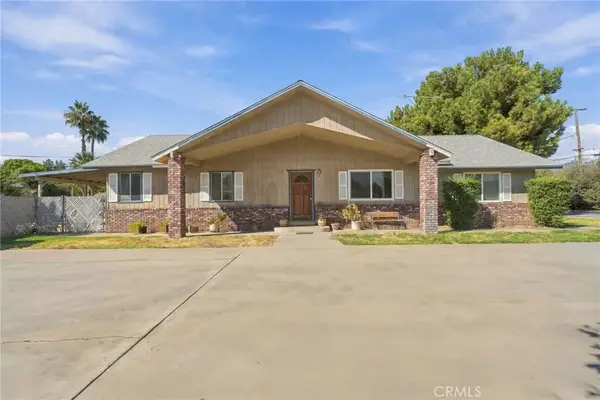 2143 W Linda Vista Avenue, Porterville, CA 93257