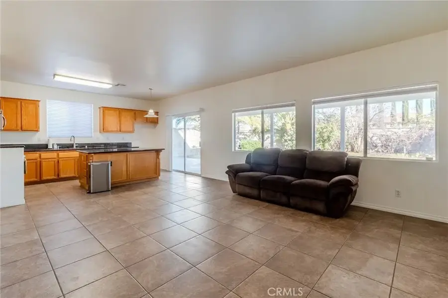 43734 Amazon, Hemet, CA 92544 - #3