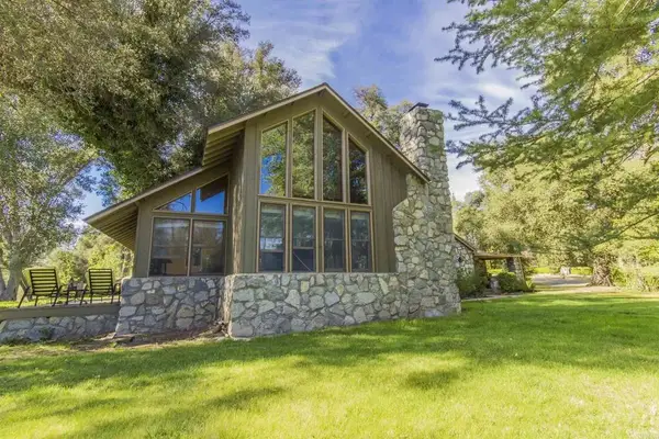 28831 Spruce Road, Pine Valley, CA 91962