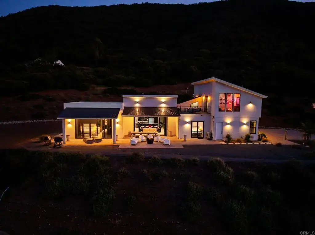 42950 Ivy Street, Murrieta, CA 92562 - #1