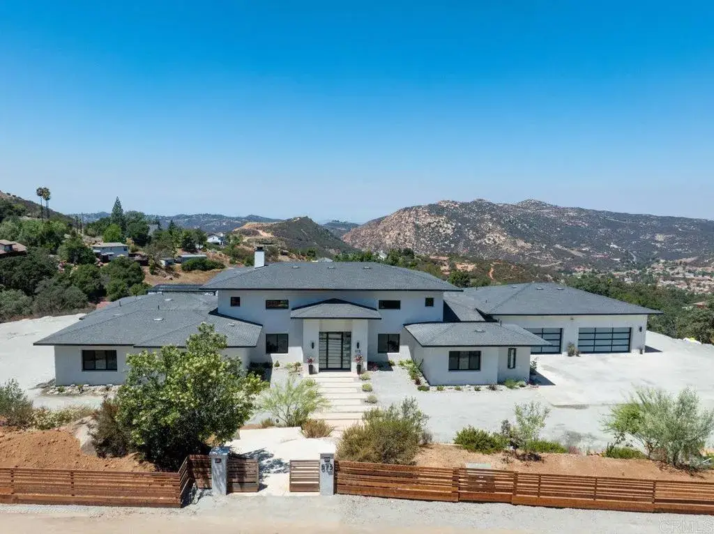 573 Lilac Ranch Rd, Alpine, CA 91901 - Image #1