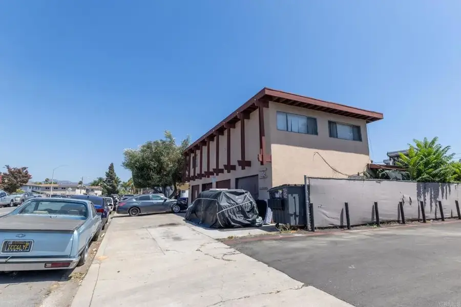 1109 E Lexington, El Cajon, CA 92019 - Image #2