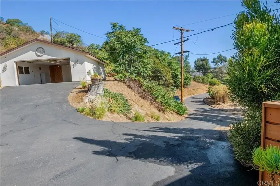 11694 Hi Ridge Road, Lakeside, CA 92040 - Image #2