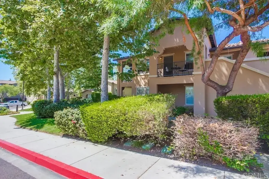 14682 Via Fiesta #9, San Diego, CA 92127 - Image #2