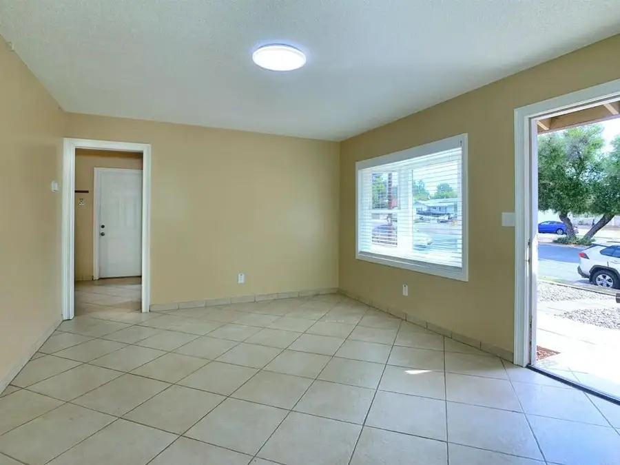 9336 Carlton Hills Blvd, Santee, CA 92071 - Image #3