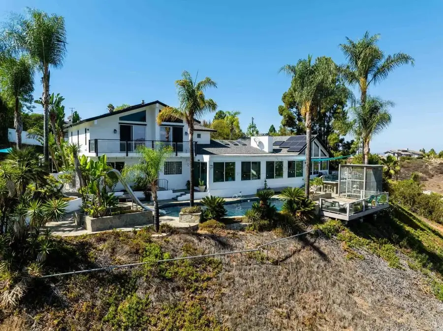 11201 Constellation Drive, El Cajon, CA 92020 - Image #3