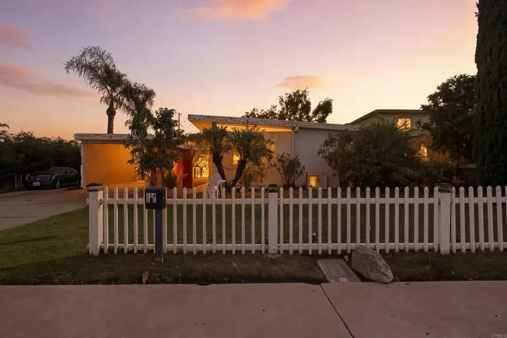 158 E L St, Chula Vista, CA 91911 - #1
