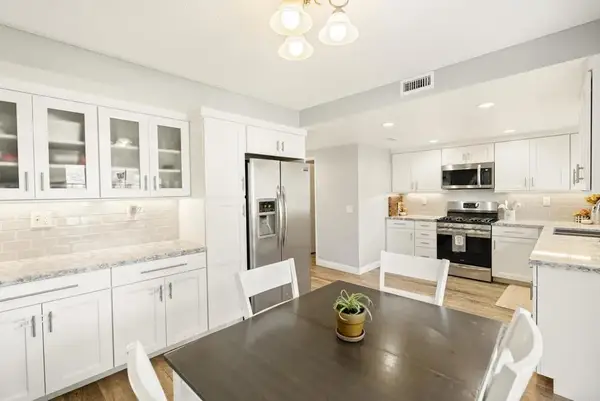 2412 Lake Forest Street, Escondido, CA 92026