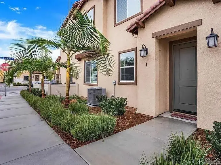 1724 Santa Christina #1, Chula Vista, CA 91913 - Image #2