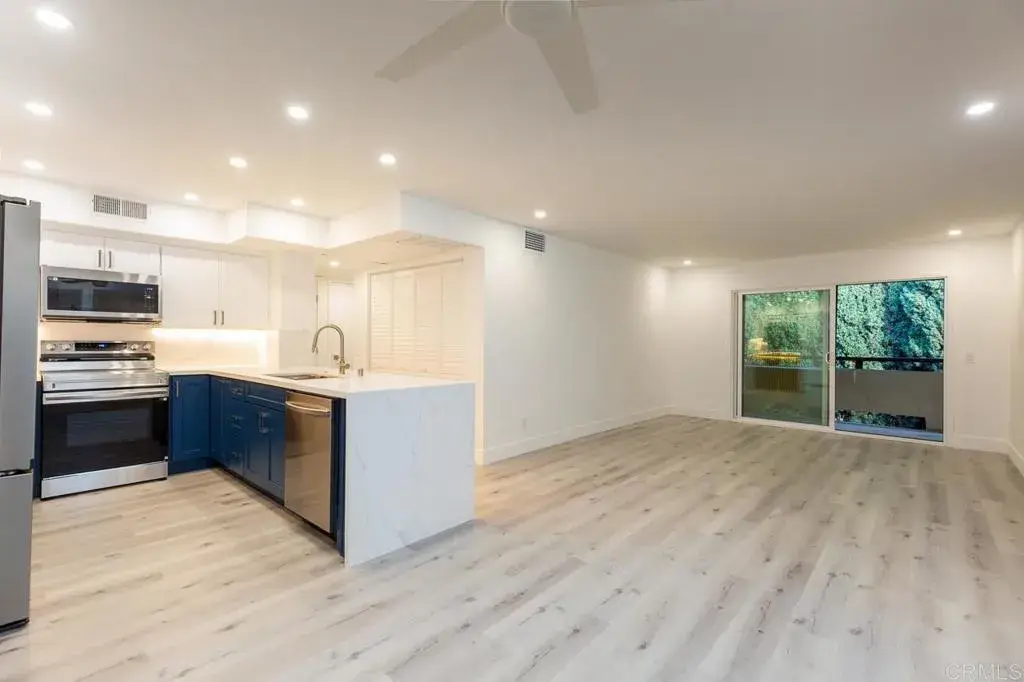 5885 El Cajon Blvd #305, San Diego, CA 92115 - Image #1