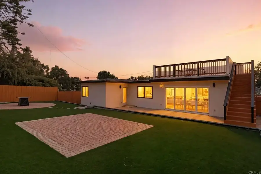 2851 Grandview Street, San Diego, CA 92110 - Image #2