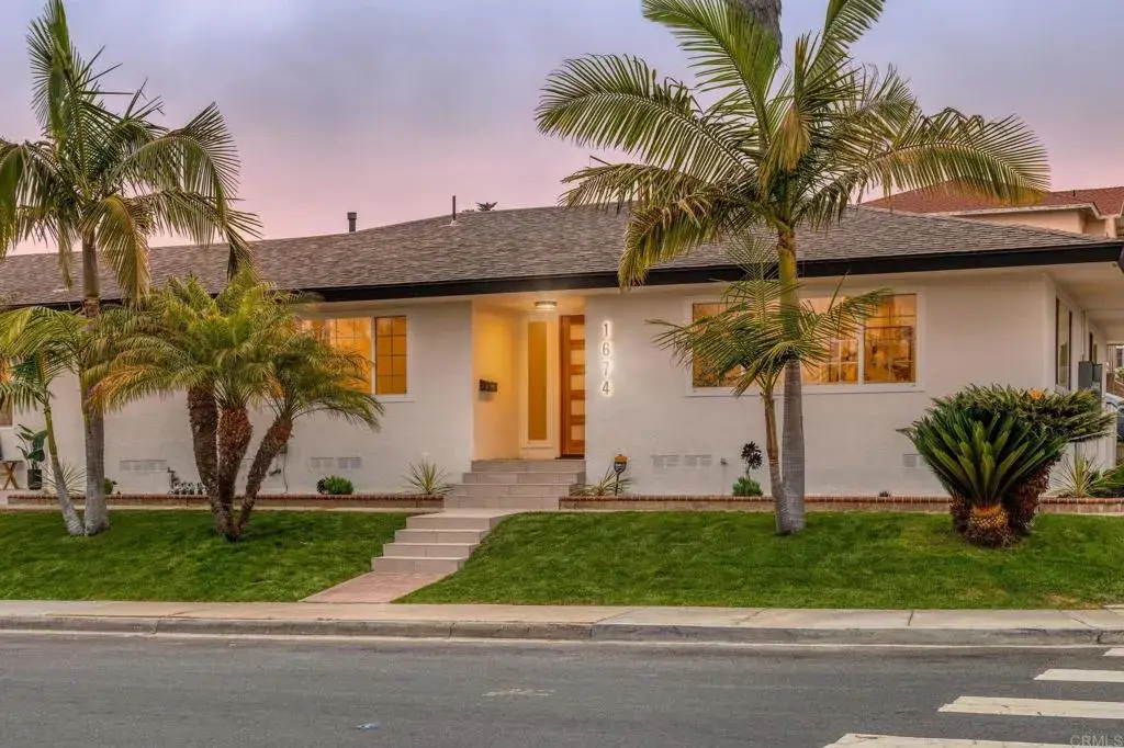1674 Evergreen Street, San Diego, CA 92106 - Image #1