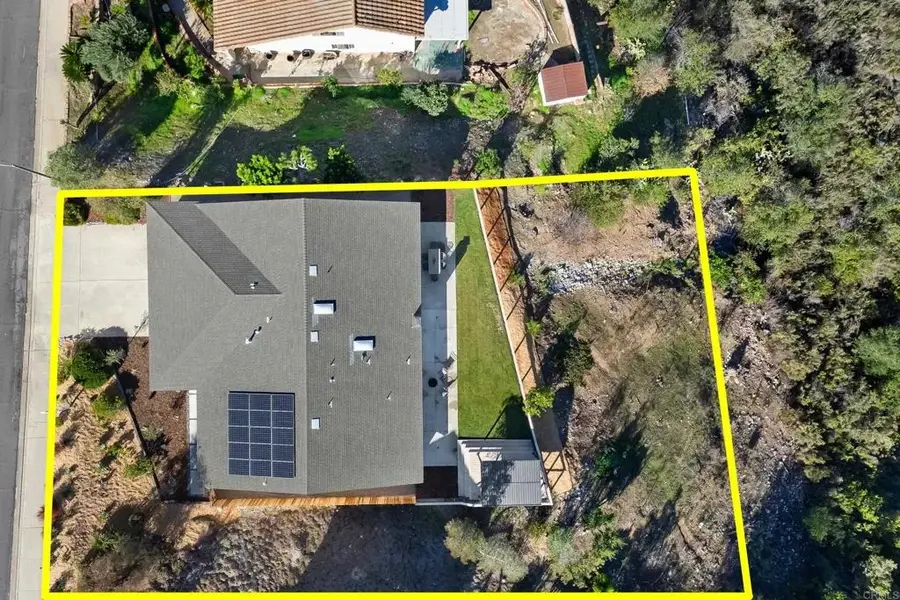 2134 Flying Hills Lane, El Cajon, CA 92020 - Image #2