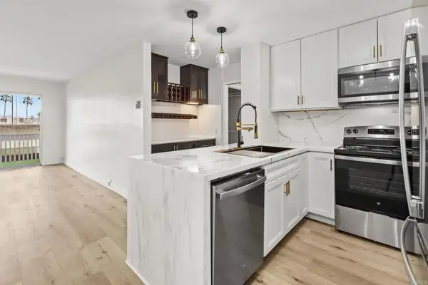 1855 Diamond Street #5-230, San Diego, CA 92109