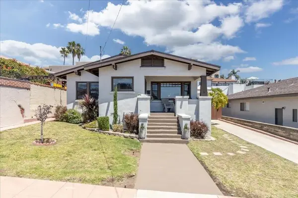 2453 Curlew St, San Diego, CA 92102