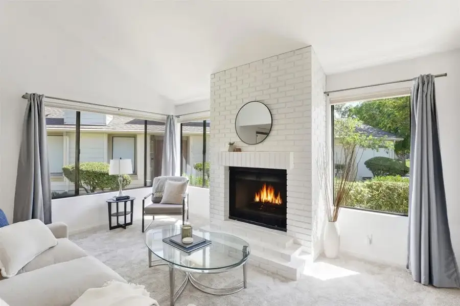 10304 Crosscreek, San Diego, CA 92131 - Image #2