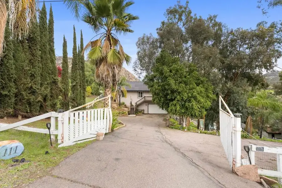 111 La Cresta Trl, El Cajon, CA 92019 - Image #3