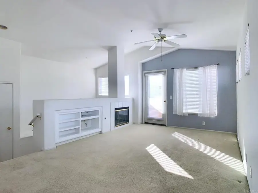 365 Whispering Willow Dr #F, Santee, CA 92071 - Image #2