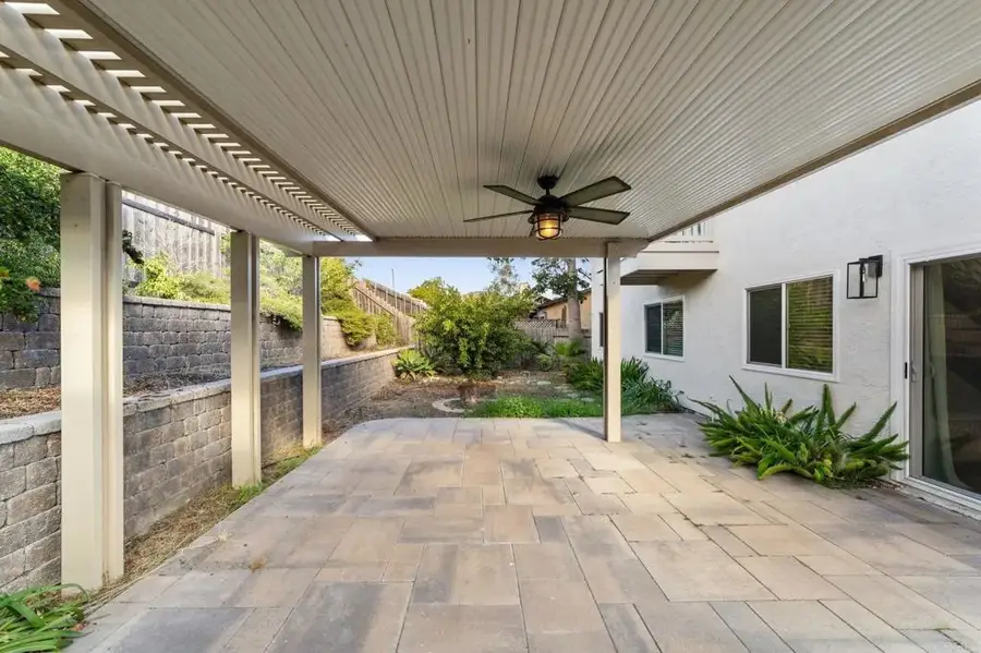 8324 Calle Calzada, San Diego, CA 92126 - Image #3