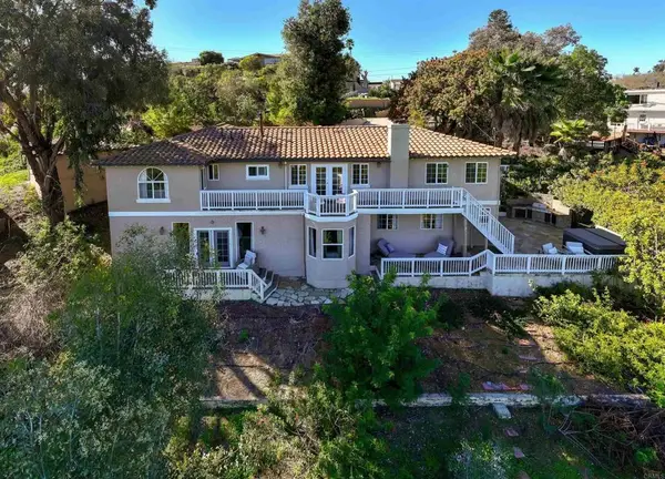 4275 Crestview Drive, La Mesa, CA 91941