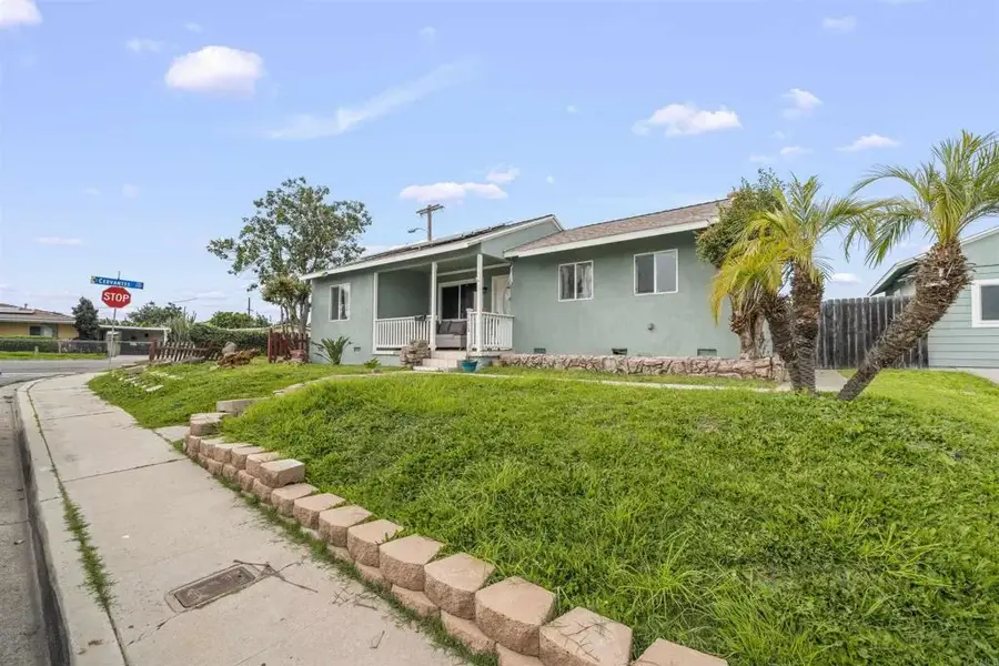 5262 Cervantes Avenue, San Diego, CA 92114 - Image #2