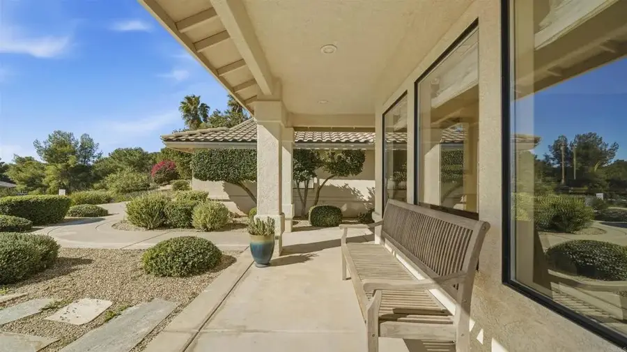 24586 Rutherford Road, Ramona, CA 92065 - Image #2