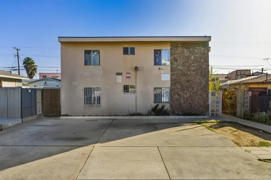 4035 Highland Ave, San Diego, CA 92105 - Image #2