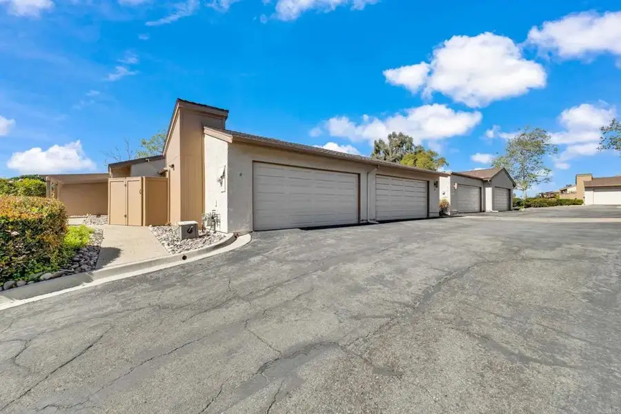 6050 Henderson #9, La Mesa, CA 91942 - #3