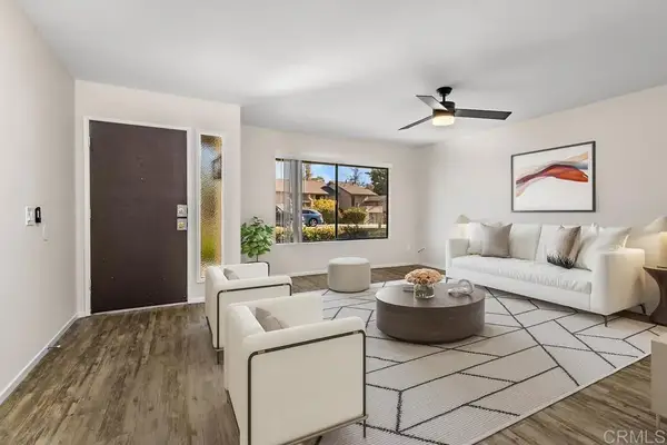 5389 Caminito Velasquez, San Diego, CA 92124